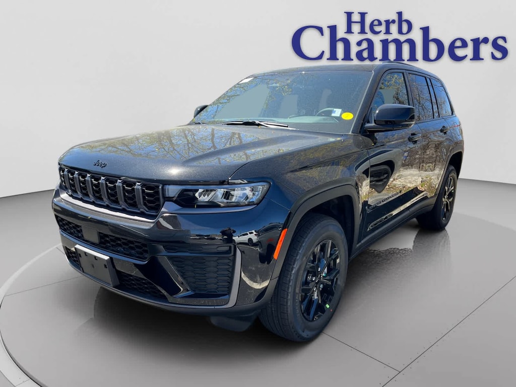 New 2026 Jeep Grand Cherokee LAREDO ALTITUDE 4X4 Sport Utility