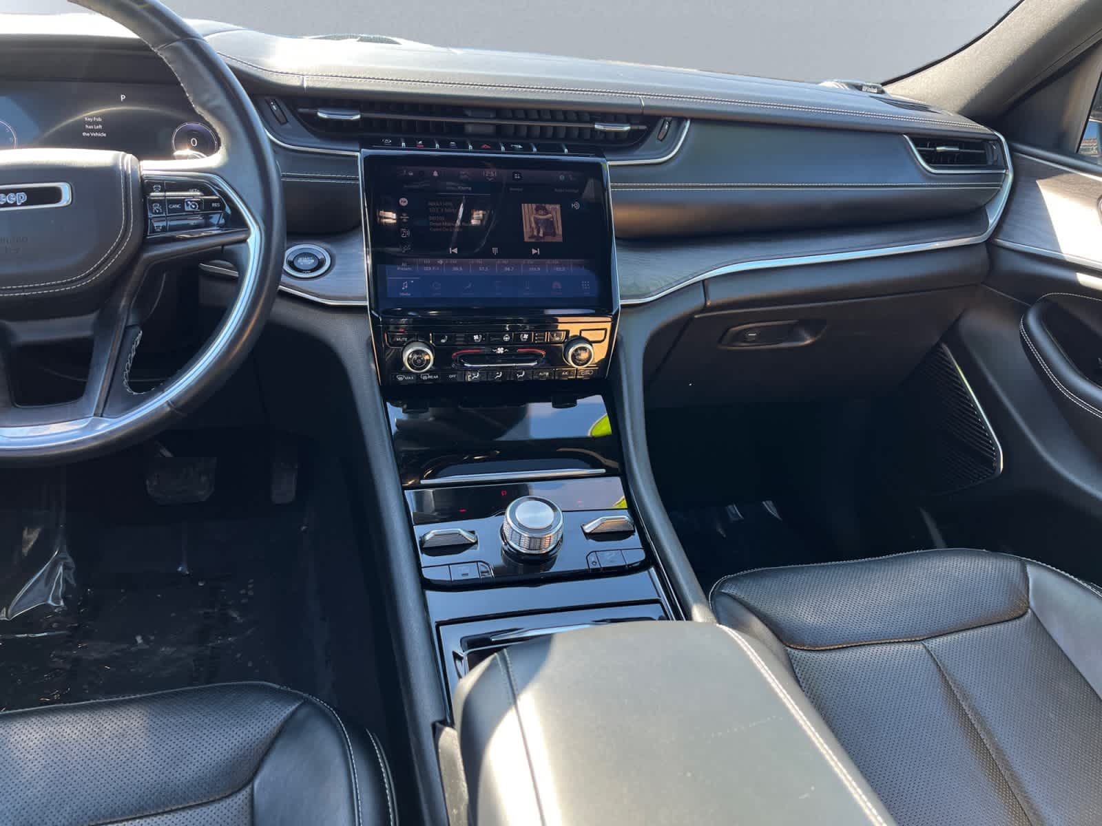 used 2021 Jeep Grand Cherokee L car, priced at $29,275