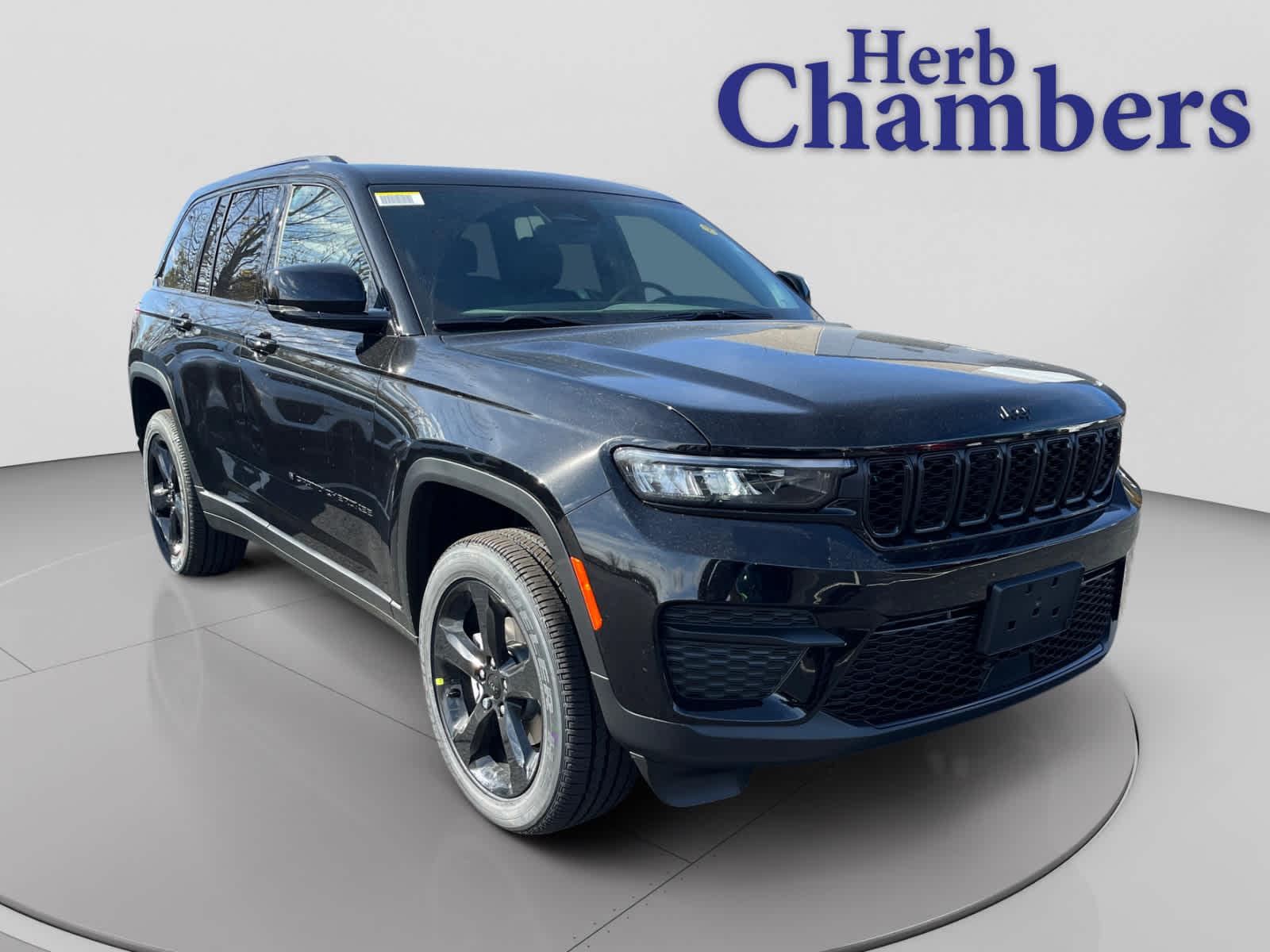 2025 Jeep Grand Cherokee Altitude's photo