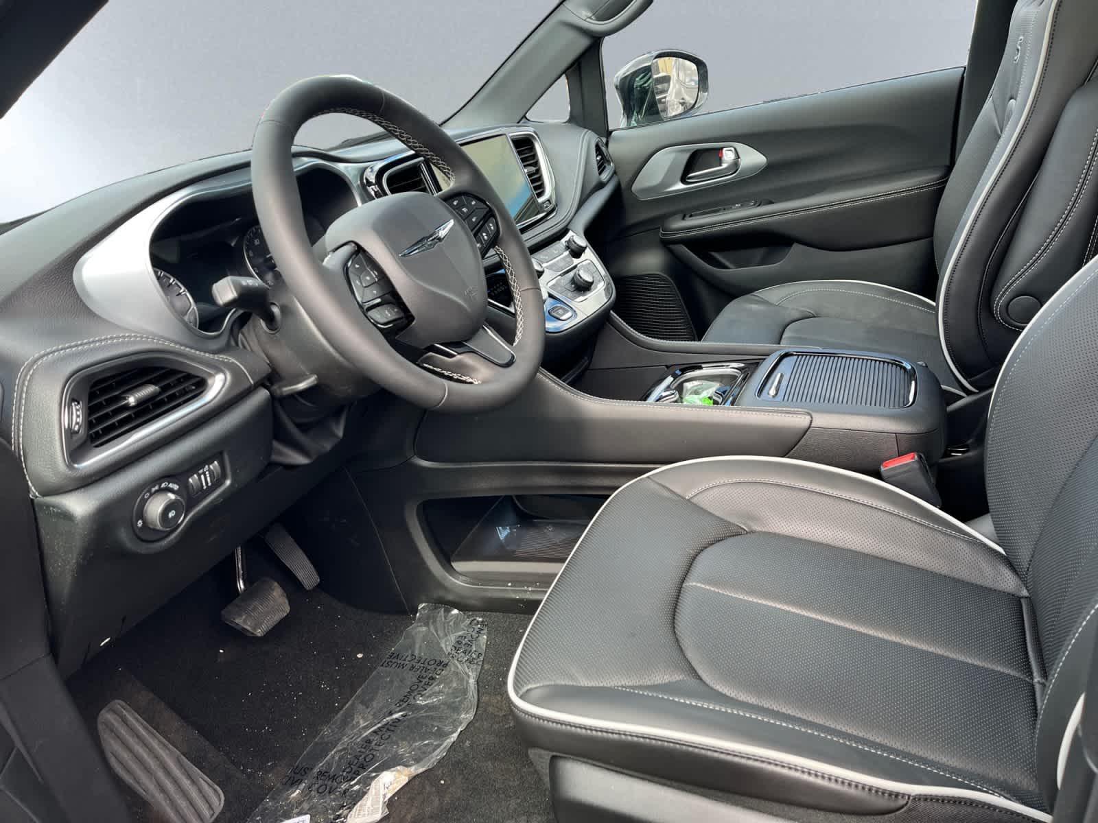 new 2026 Chrysler Pacifica car, priced at $58,460