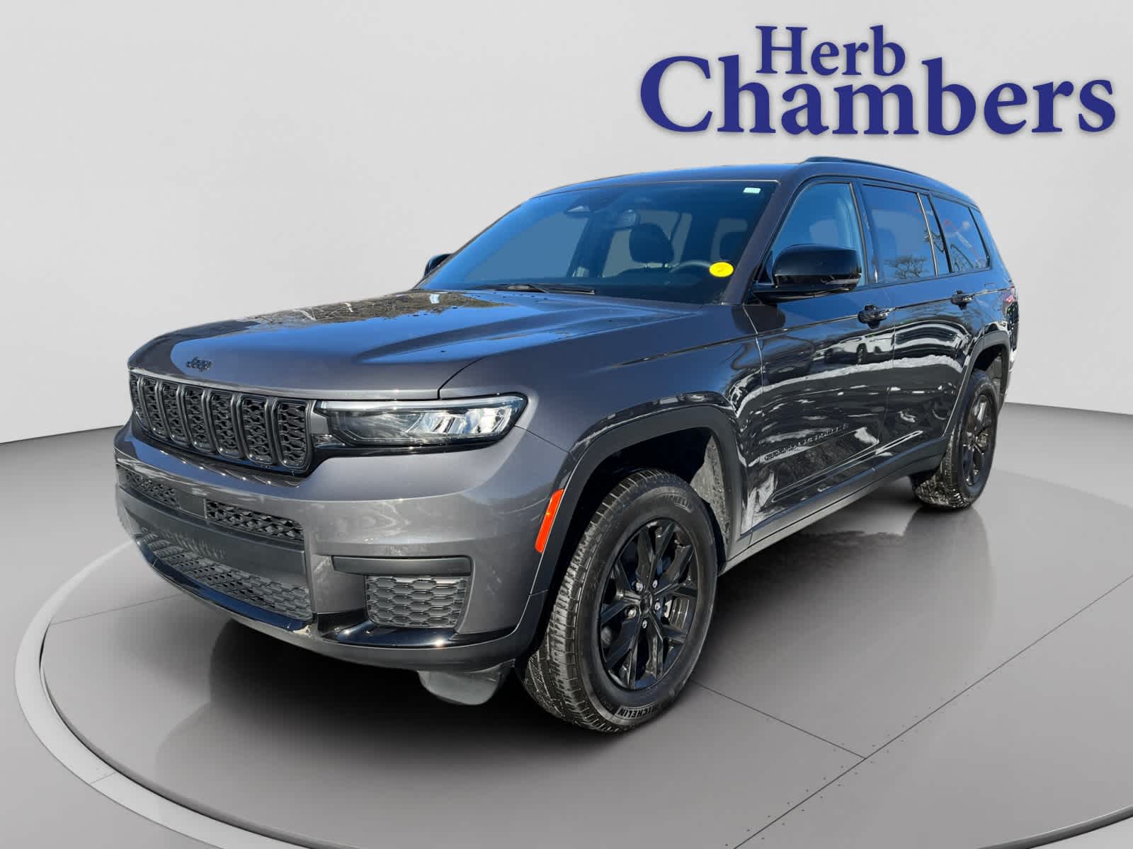 used 2024 Jeep Grand Cherokee L car, priced at $29,403