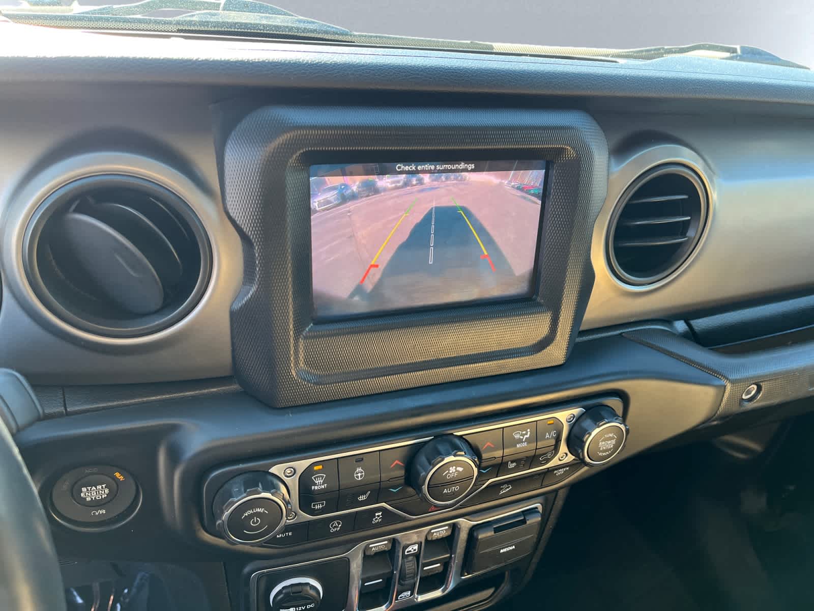 used 2019 Jeep Wrangler Unlimited car, priced at $23,330