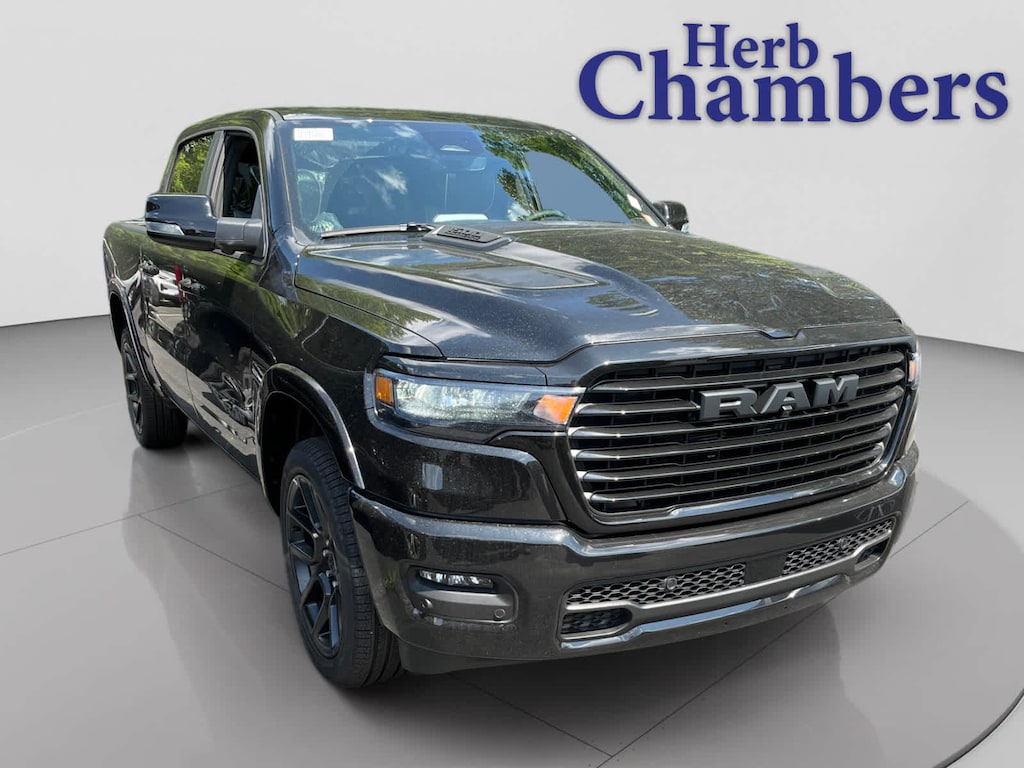 New 2026 Ram 1500 LARAMIE CREW CAB 4X4 5'7 BOX Pickup