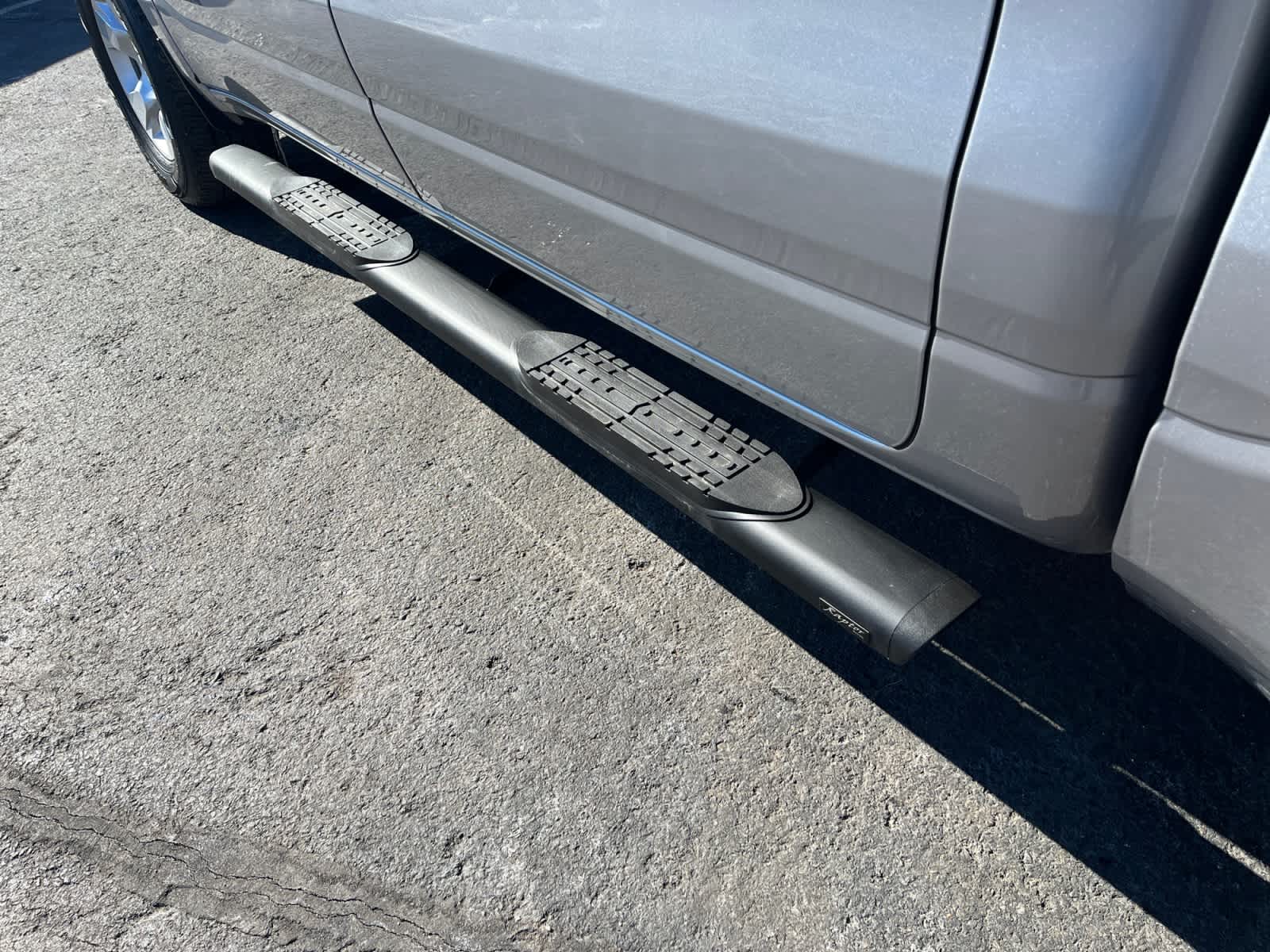 used 2022 Ram 1500 car, priced at $33,883