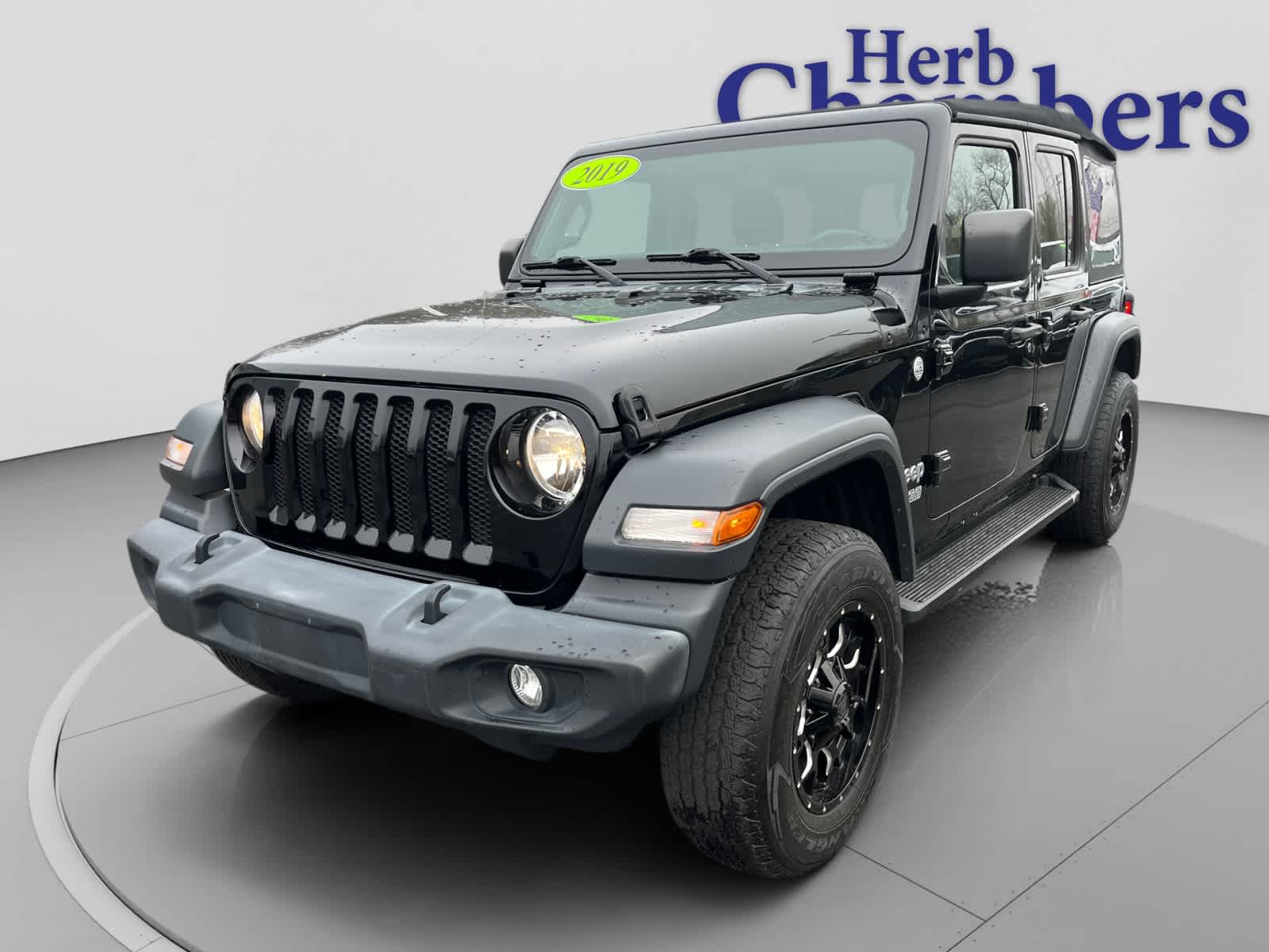 used 2019 Jeep Wrangler Unlimited car, priced at $22,763