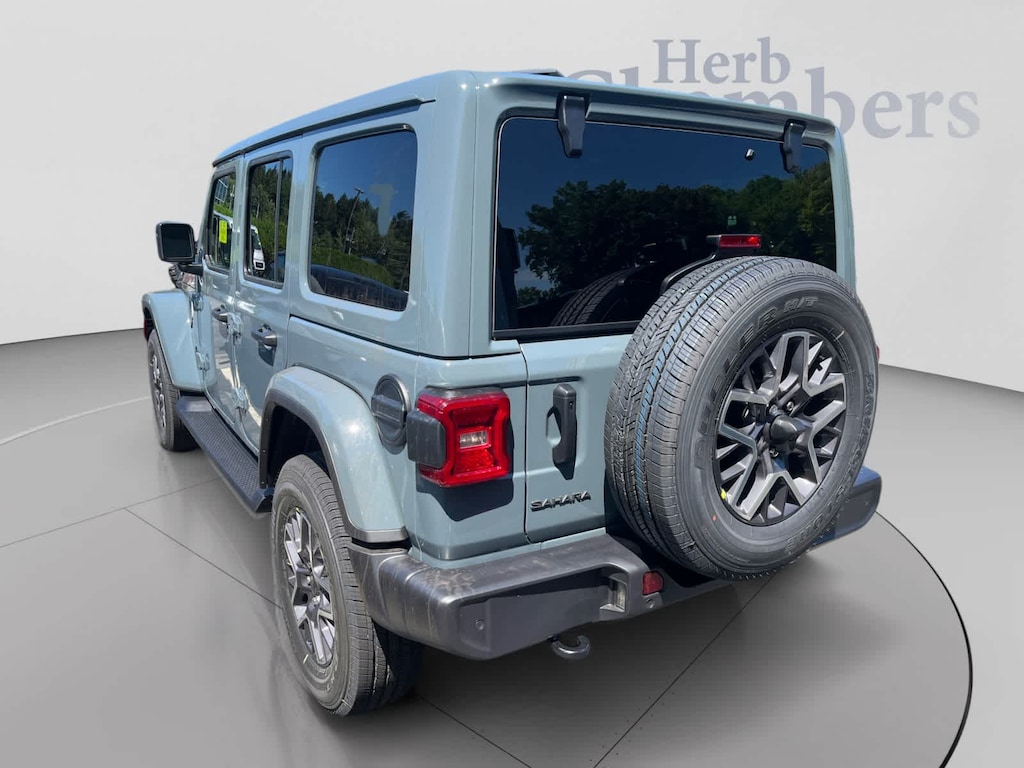 New 2026 Jeep Wrangler 4-DOOR SAHARA Sport Utility