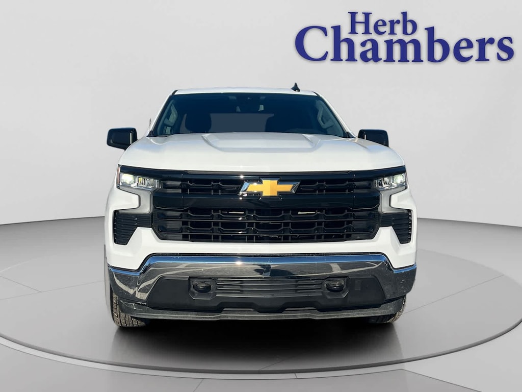 Used 2025 Chevrolet Silverado 1500 LT 4WD Crew Cab 147 Truck Crew Cab