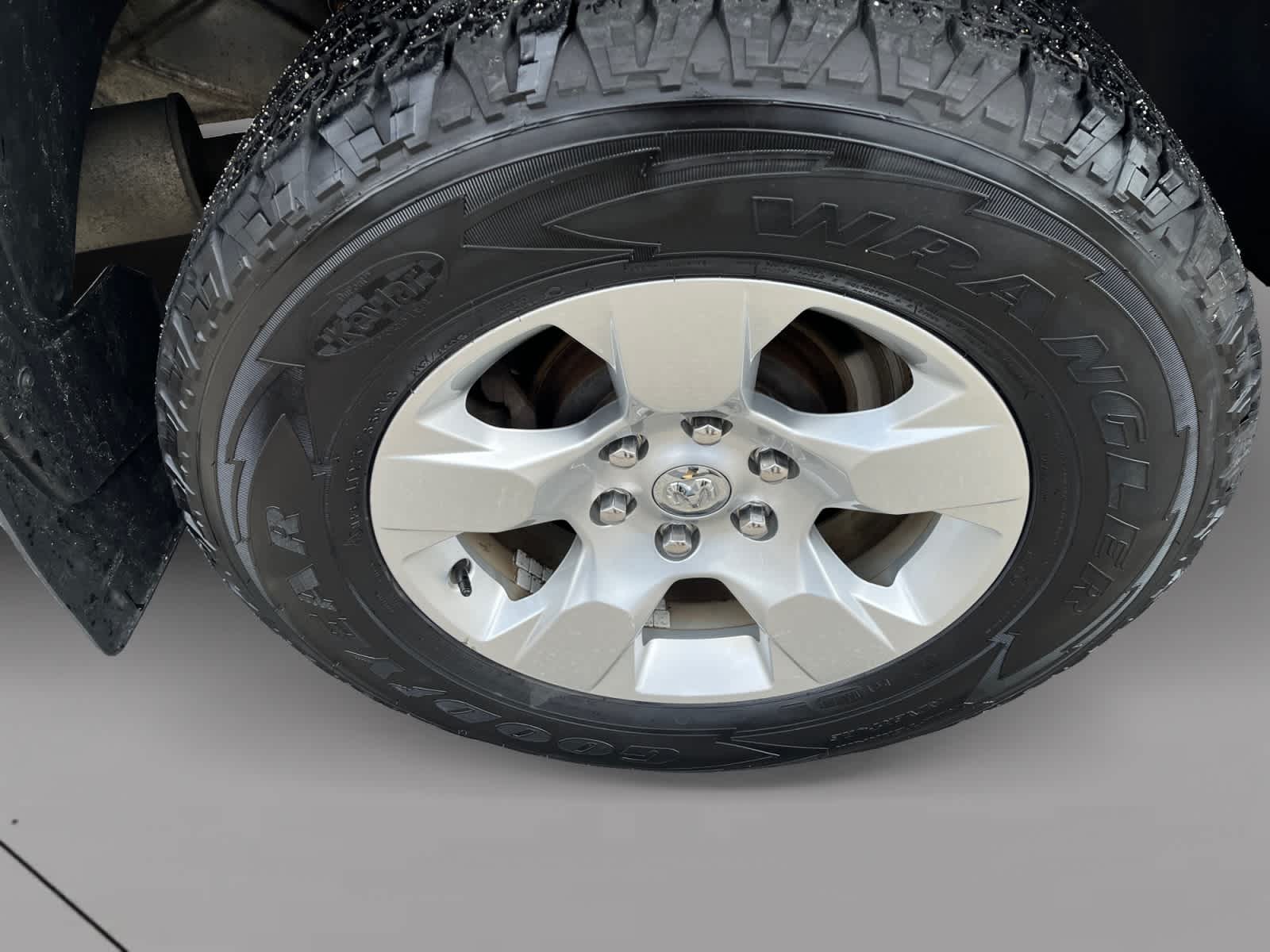 used 2020 Ram 1500 car, priced at $25,072