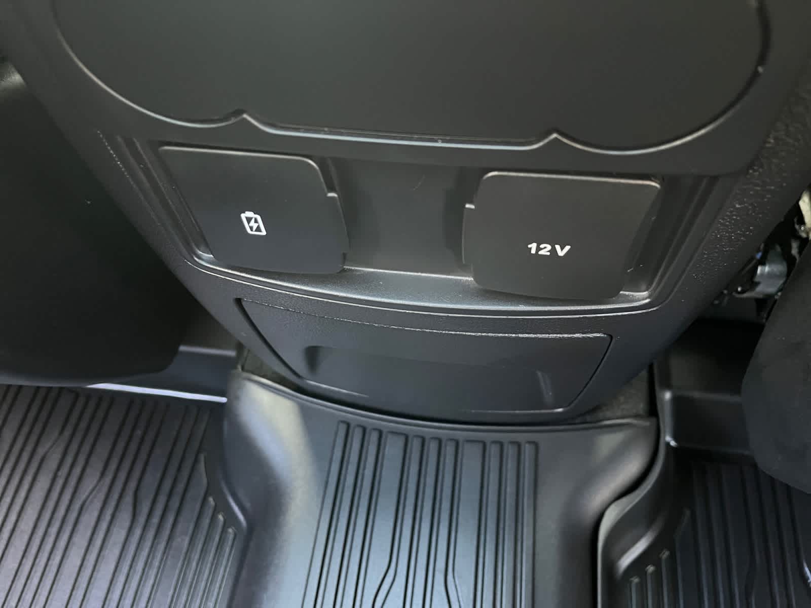 used 2024 Ford Explorer car, priced at $33,925