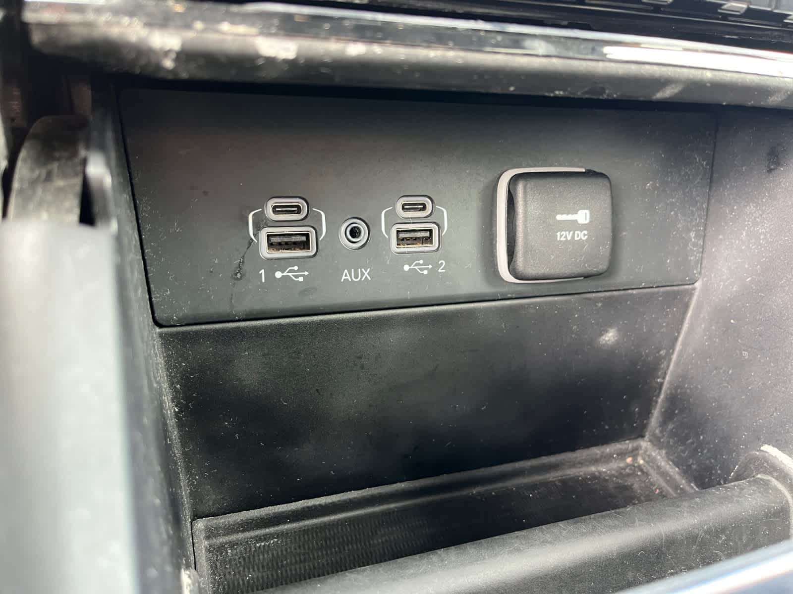 used 2023 Jeep Grand Cherokee car, priced at $28,384