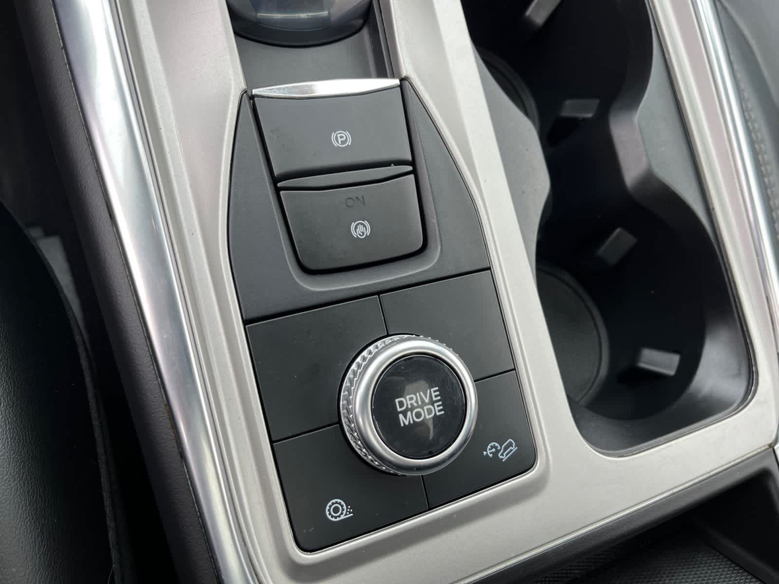 used 2022 Ford Explorer car, priced at $28,660