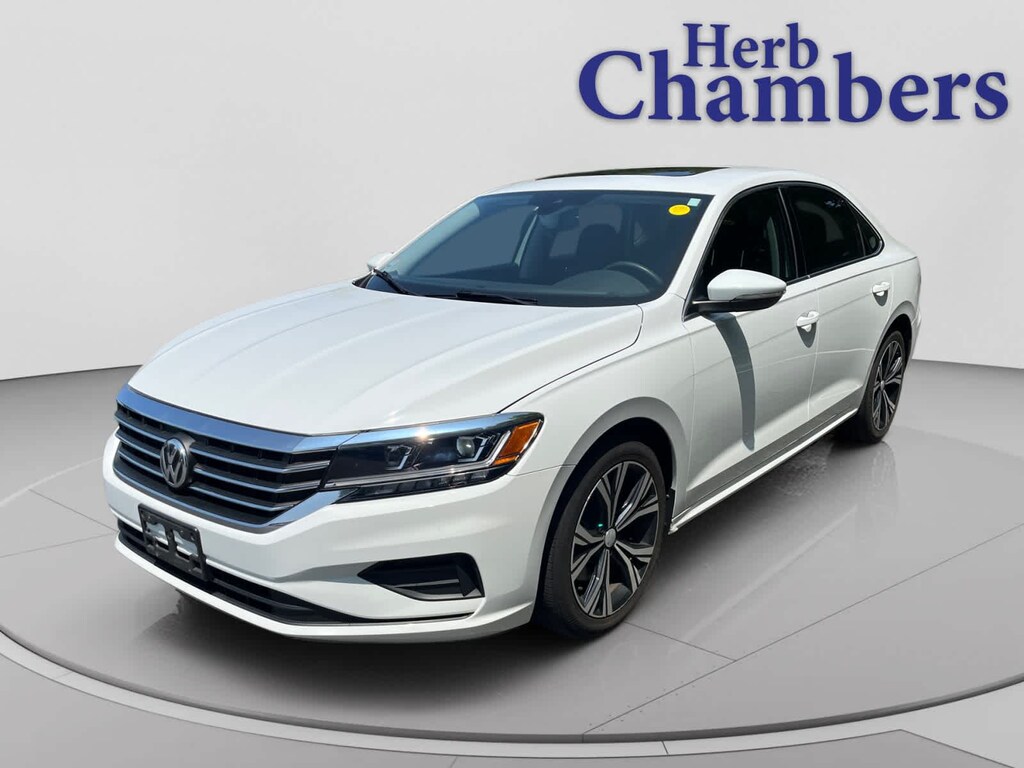 Used 2021 Volkswagen Passat 2.0T SE Sedan