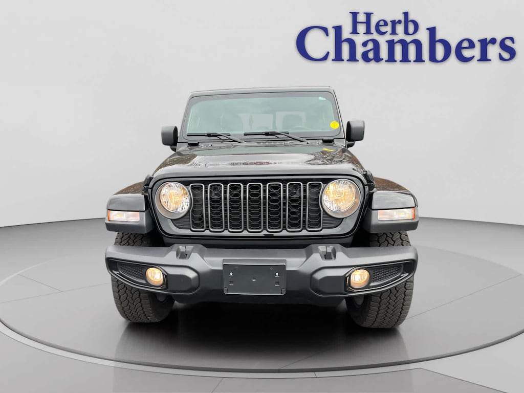 Certified 2025 Jeep Gladiator Nighthawk 4x4 Truck Crew Cab