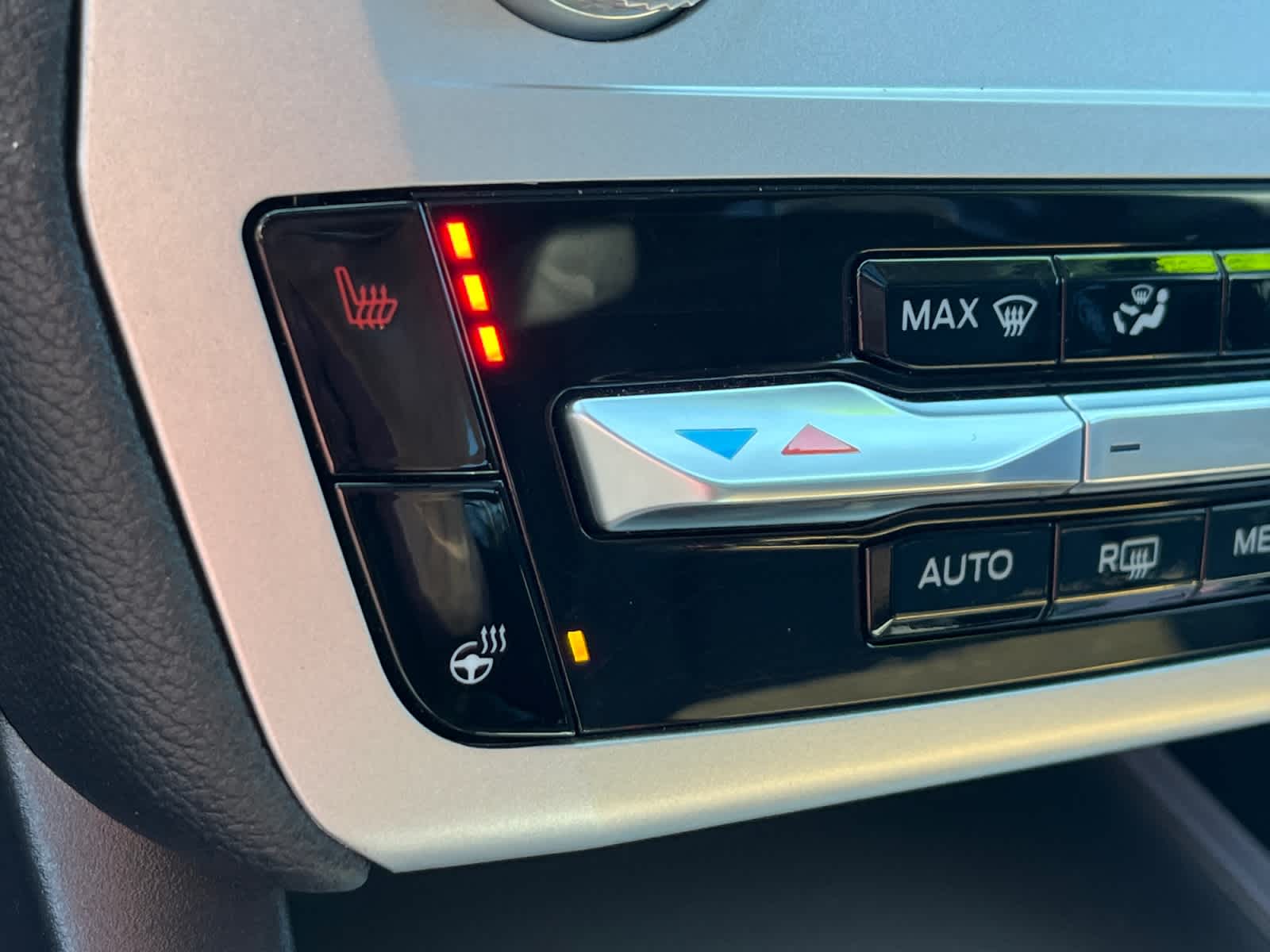 used 2021 Ford Explorer car, priced at $24,469