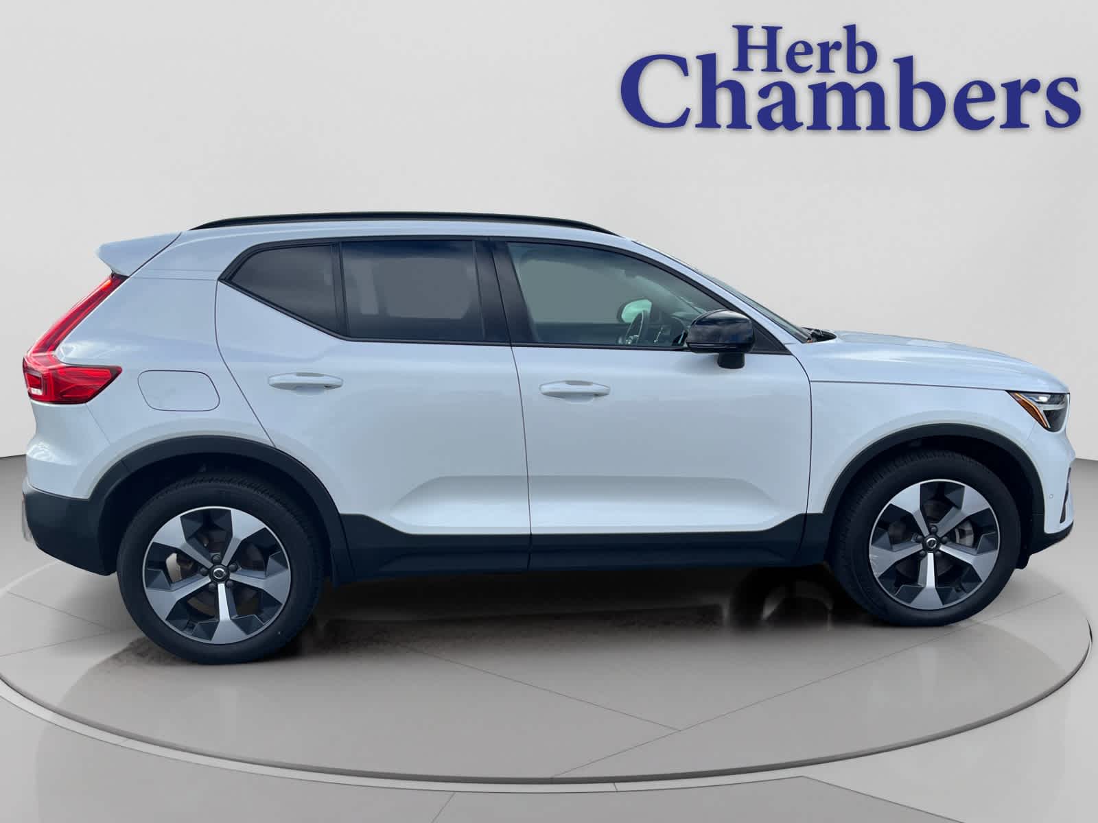 used 2023 Volvo XC40 car, priced at $26,737