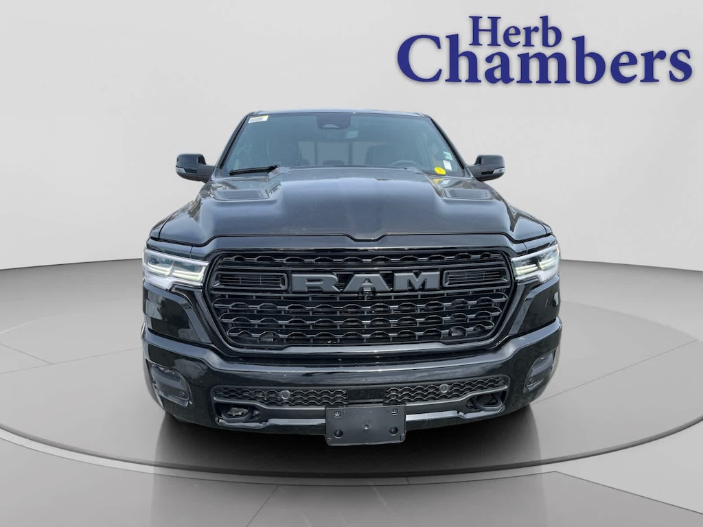 New 2026 Ram 1500 LIMITED CREW CAB 4X4 5'7 BOX Pickup