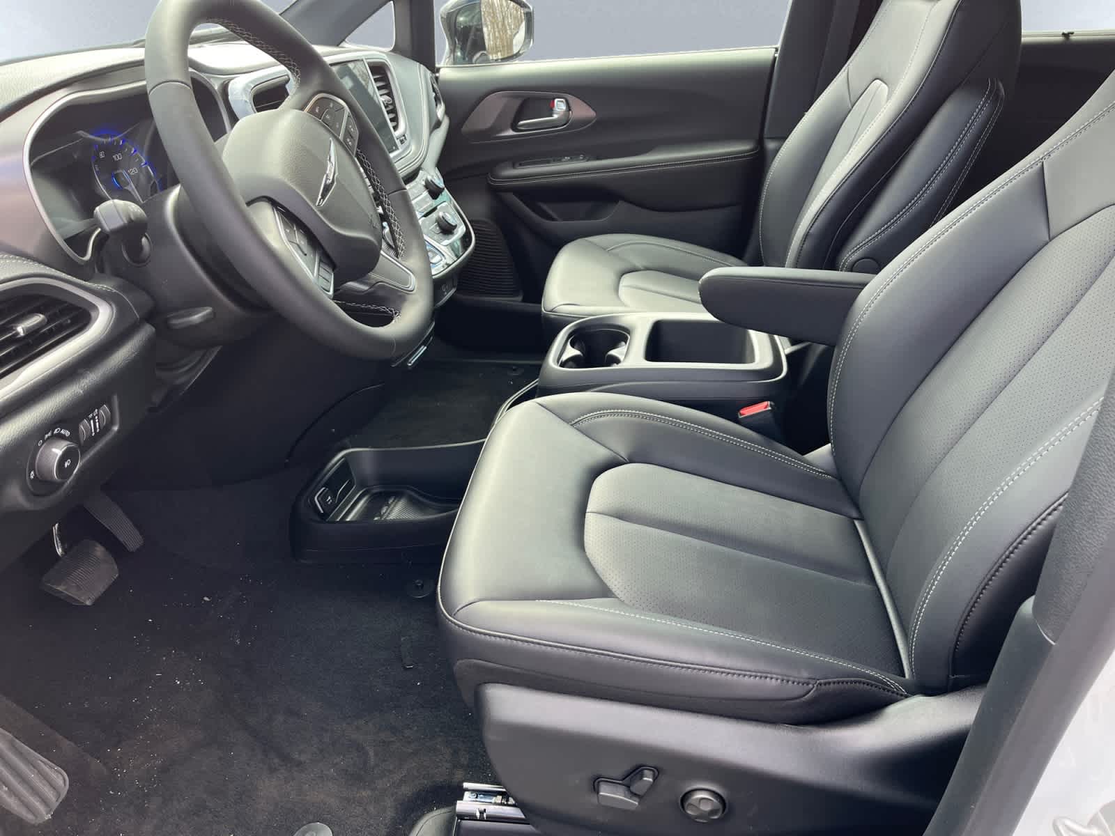 new 2026 Chrysler Pacifica car, priced at $51,505