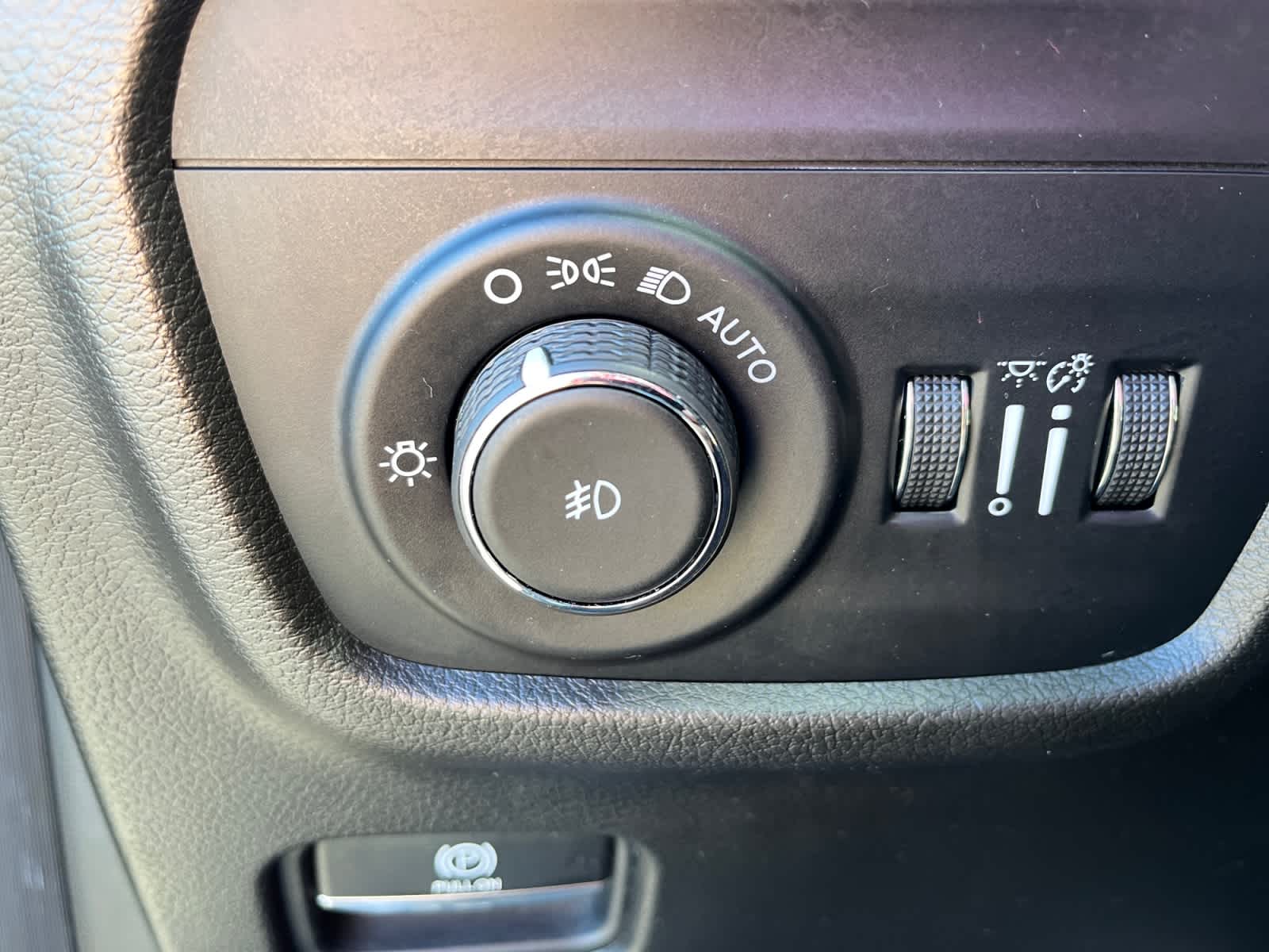 used 2021 Jeep Grand Cherokee L car, priced at $29,275