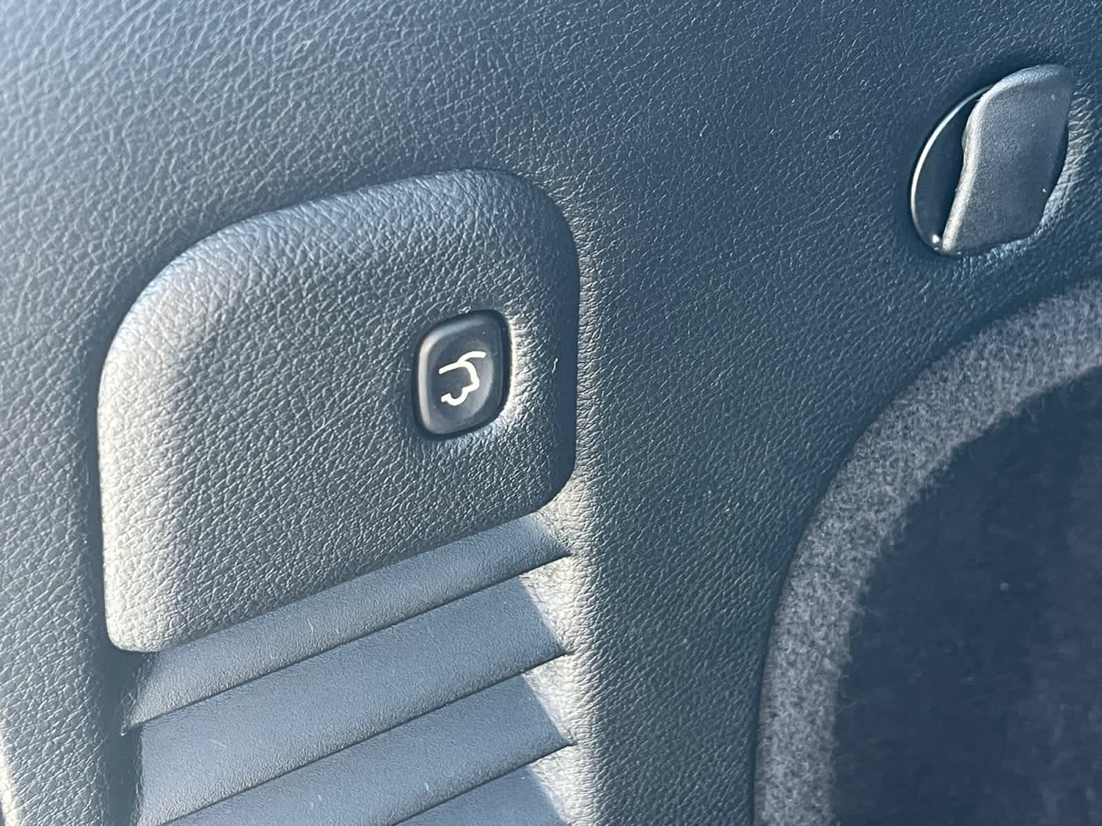 used 2020 Jeep Grand Cherokee car, priced at $20,739