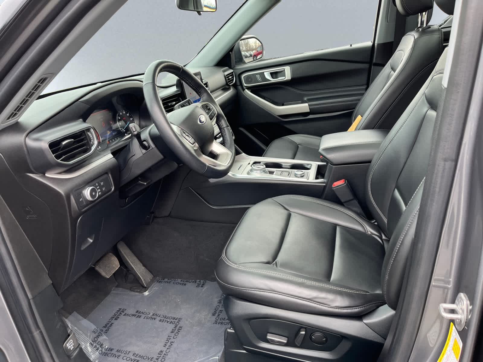 used 2022 Ford Explorer car, priced at $28,660