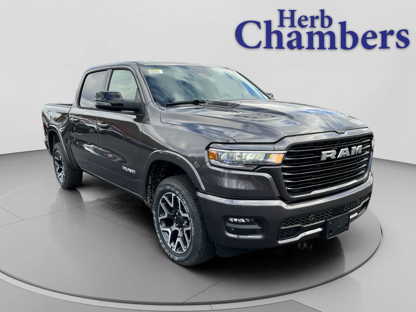 2026 RAM Ram 1500 Pickup Laramie's photo