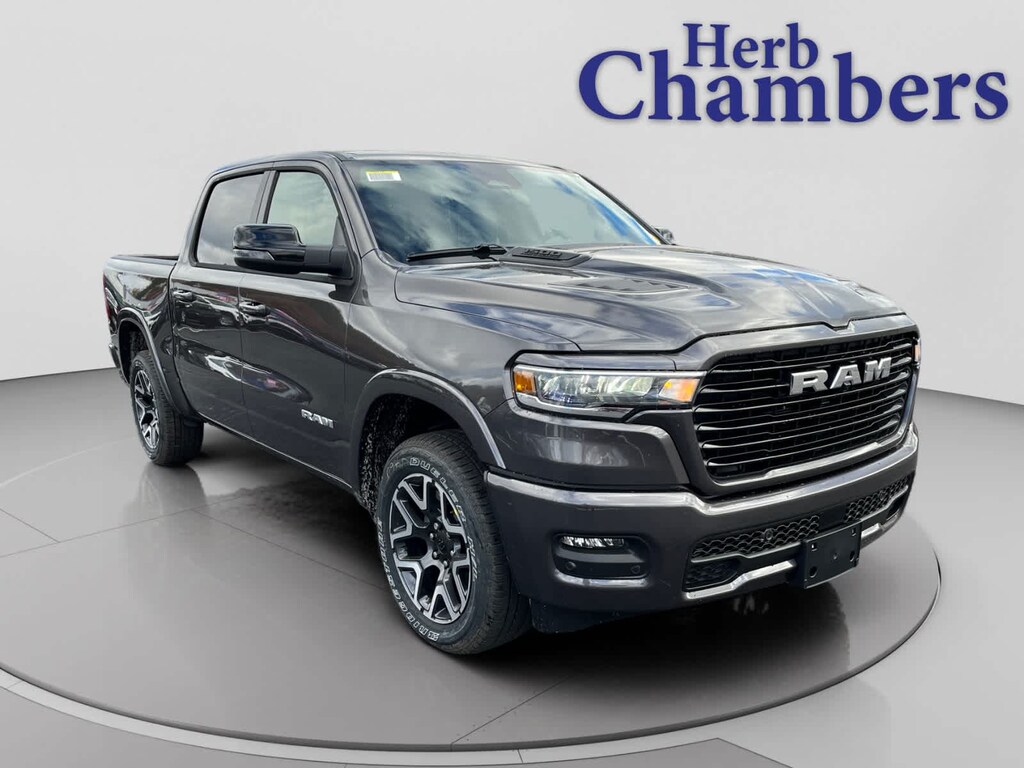 New 2026 Ram 1500 LARAMIE CREW CAB 4X4 5'7 BOX Pickup