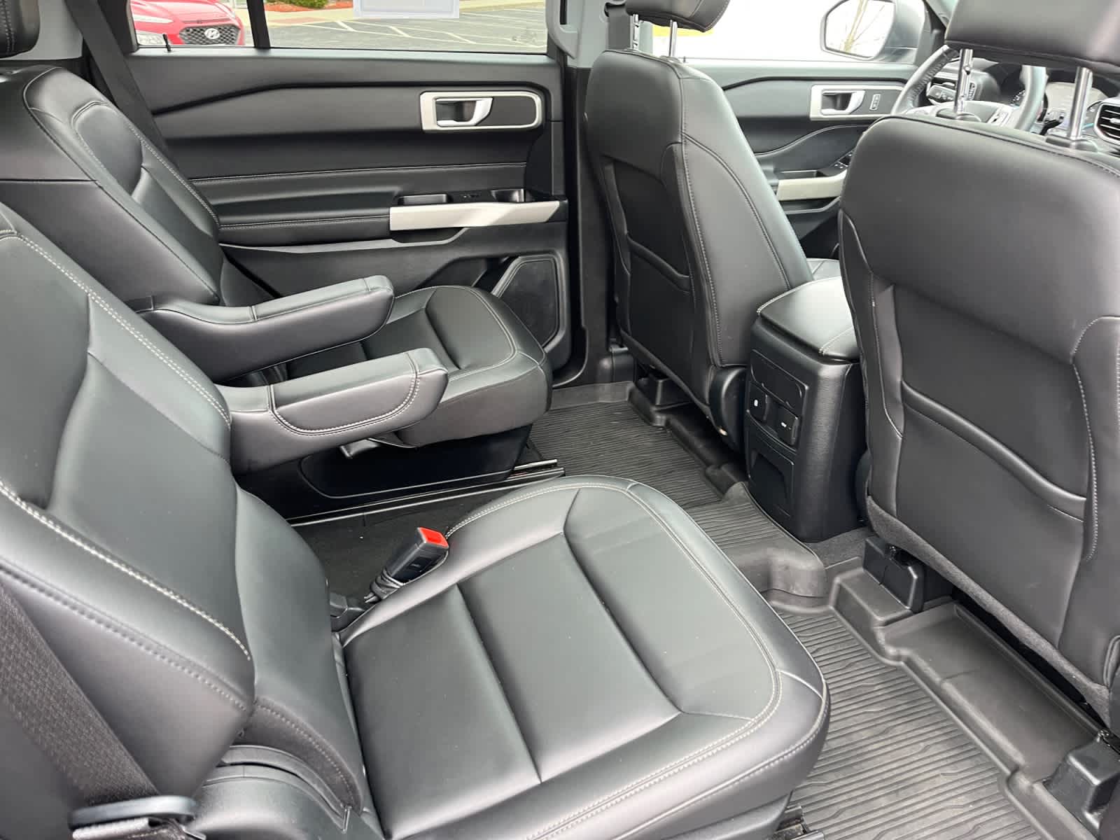 used 2022 Ford Explorer car, priced at $28,660