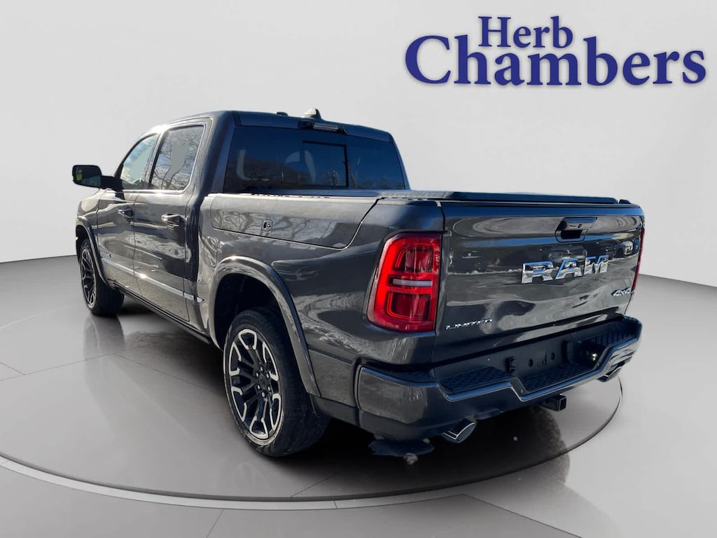 New 2026 Ram 1500 LIMITED CREW CAB 4X4 5'7 BOX Pickup