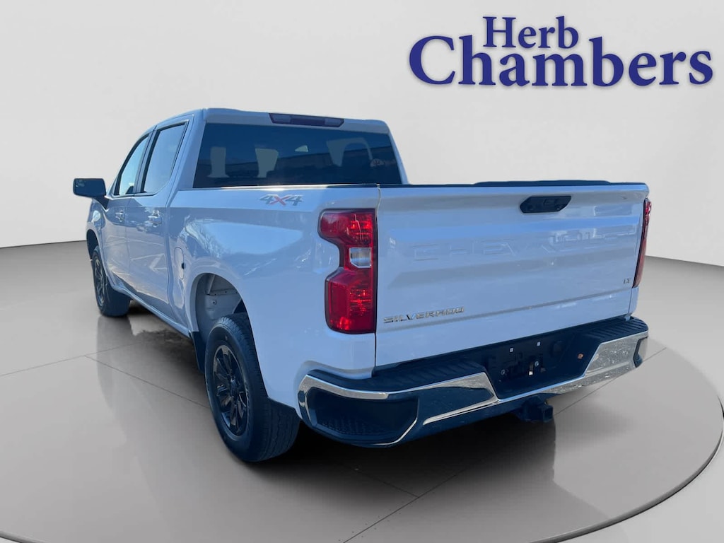 Used 2025 Chevrolet Silverado 1500 LT 4WD Crew Cab 147 Truck Crew Cab