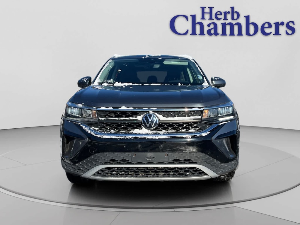 Used 2023 Volkswagen Taos SE SUV