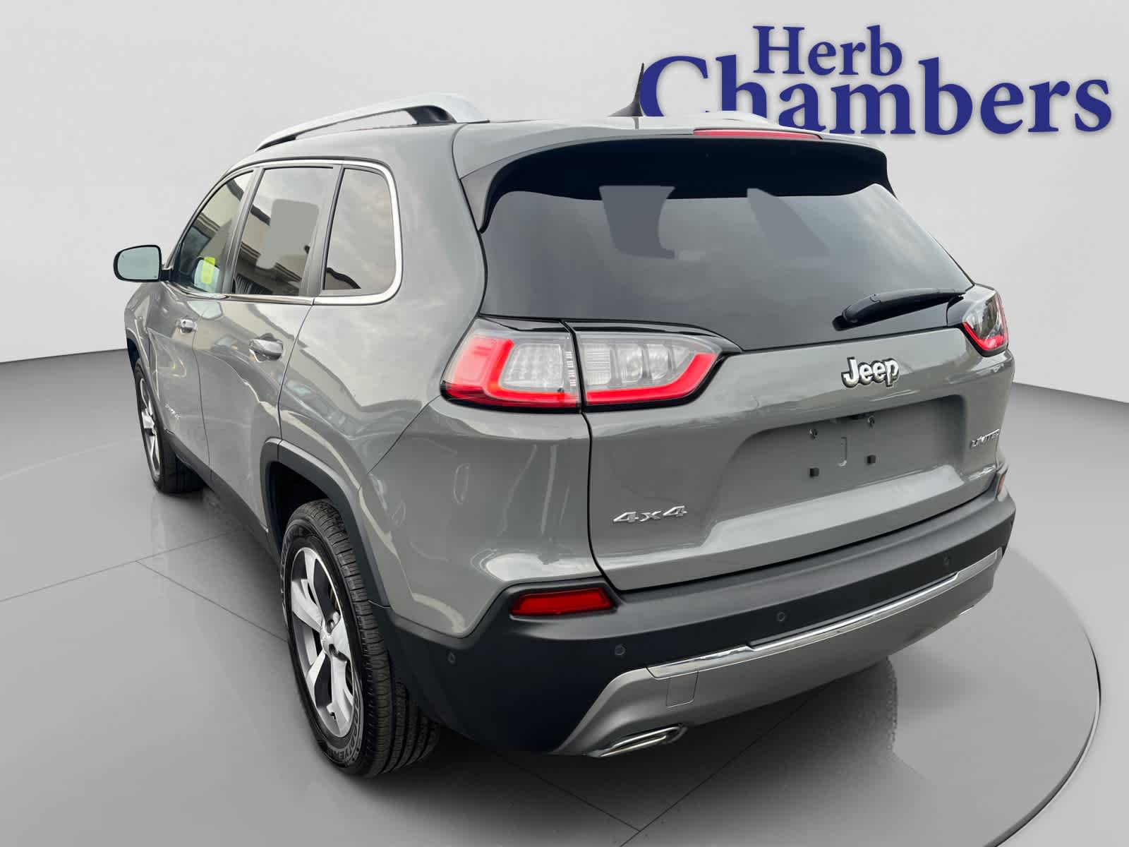 used 2021 Jeep Cherokee car, priced at $20,310