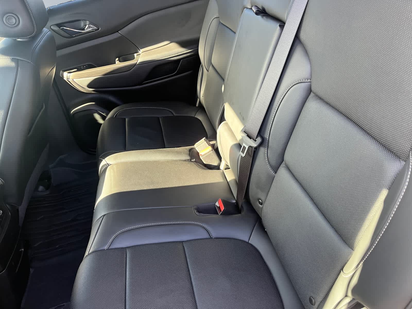 used 2023 GMC Acadia car, priced at $29,069