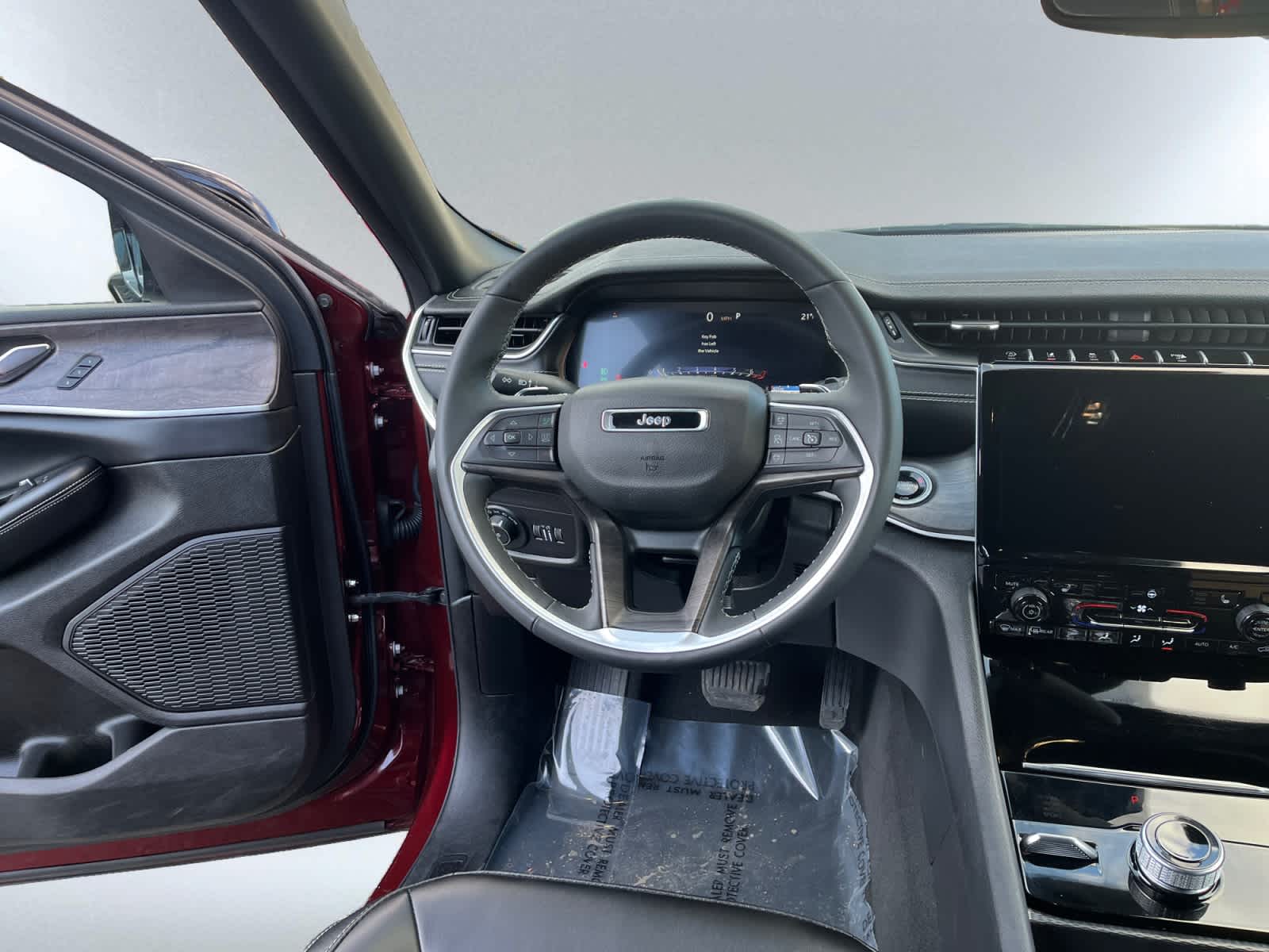 used 2024 Jeep Grand Cherokee car, priced at $30,451