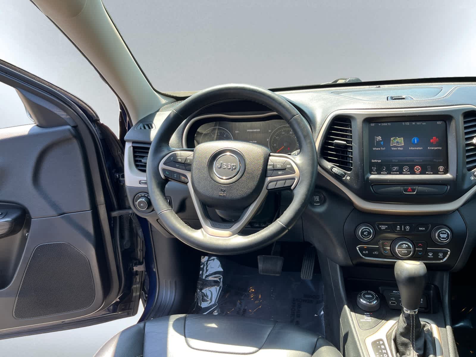 used 2015 Jeep Cherokee car, priced at $10,349
