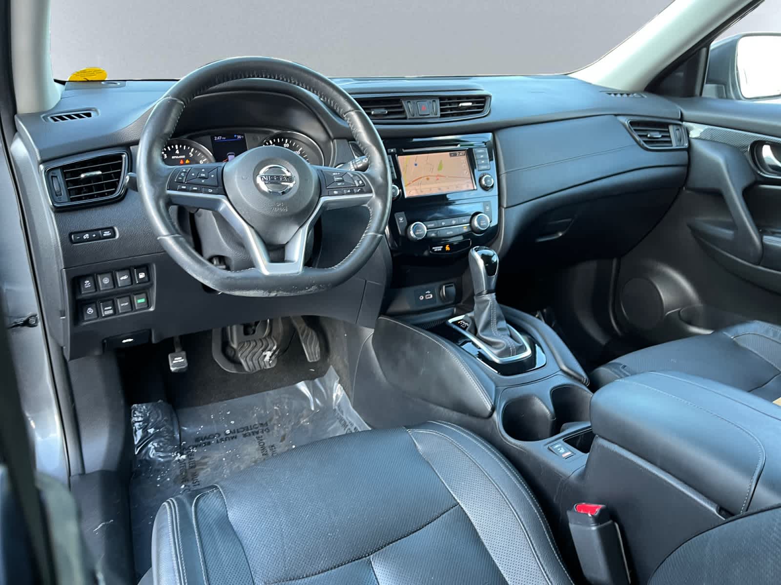 used 2018 Nissan Rogue car, priced at $15,379
