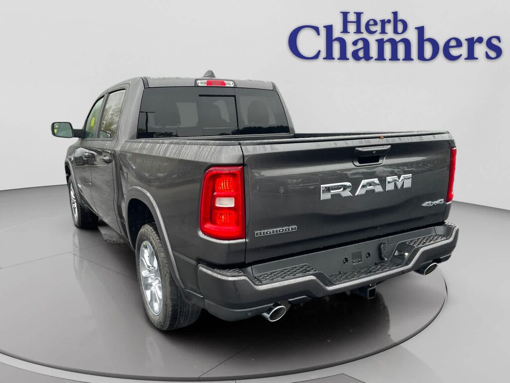 New 2026 Ram 1500 BIG HORN CREW CAB 4X4 5'7 BOX Pickup