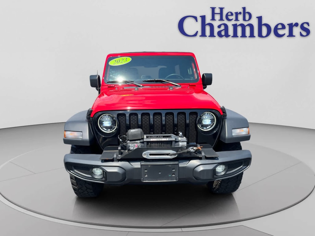 Used 2023 Jeep Wrangler Willys SUV