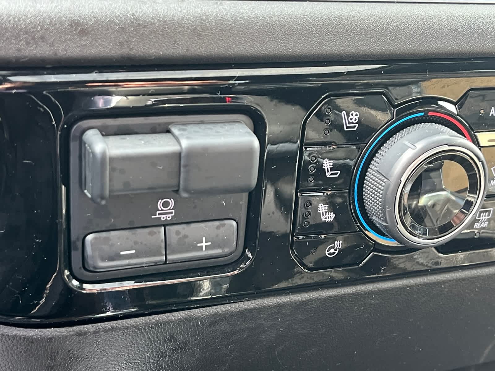 used 2024 Chevrolet Silverado 1500 car, priced at $51,385