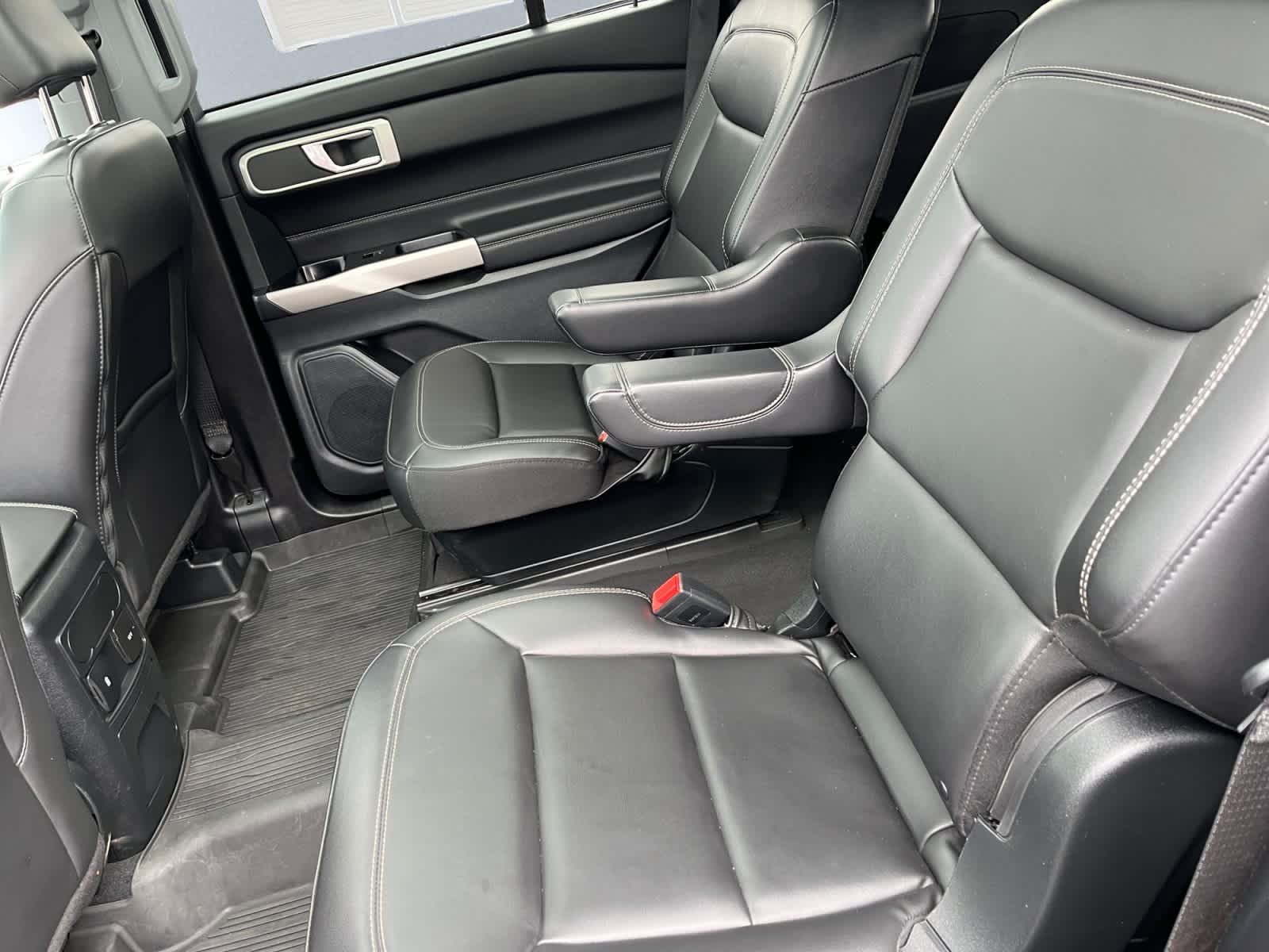 used 2022 Ford Explorer car, priced at $28,660