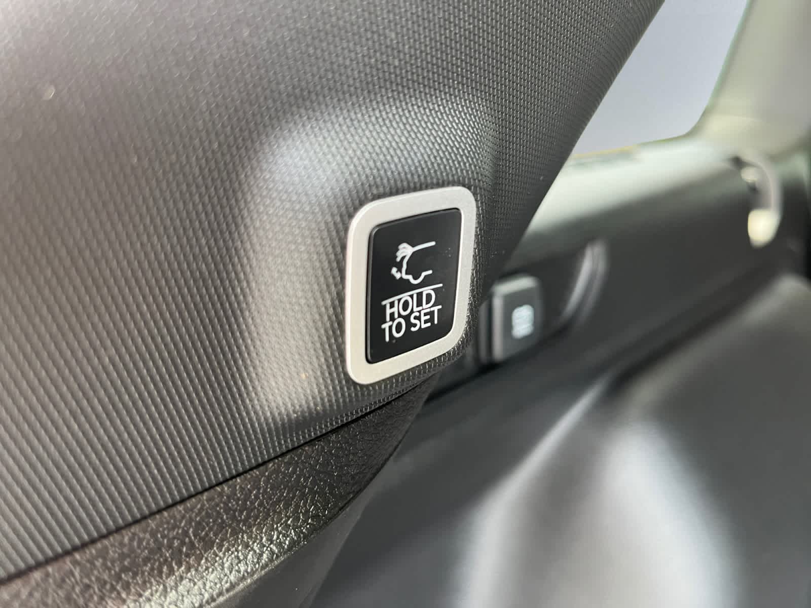 2025 Jeep Grand Cherokee Altitude - Photo 9