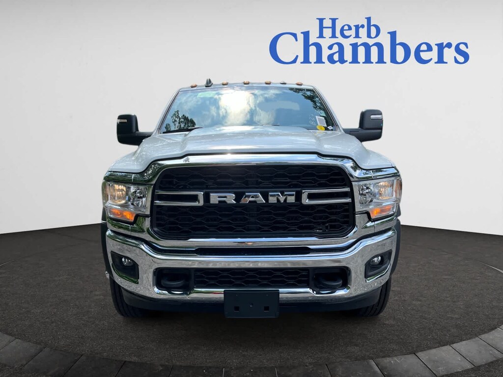 New 2024 Ram 5500 Chassis Cab 5500 TRADESMAN CHASSIS REGULAR CAB 4X4 60' CA Pickup