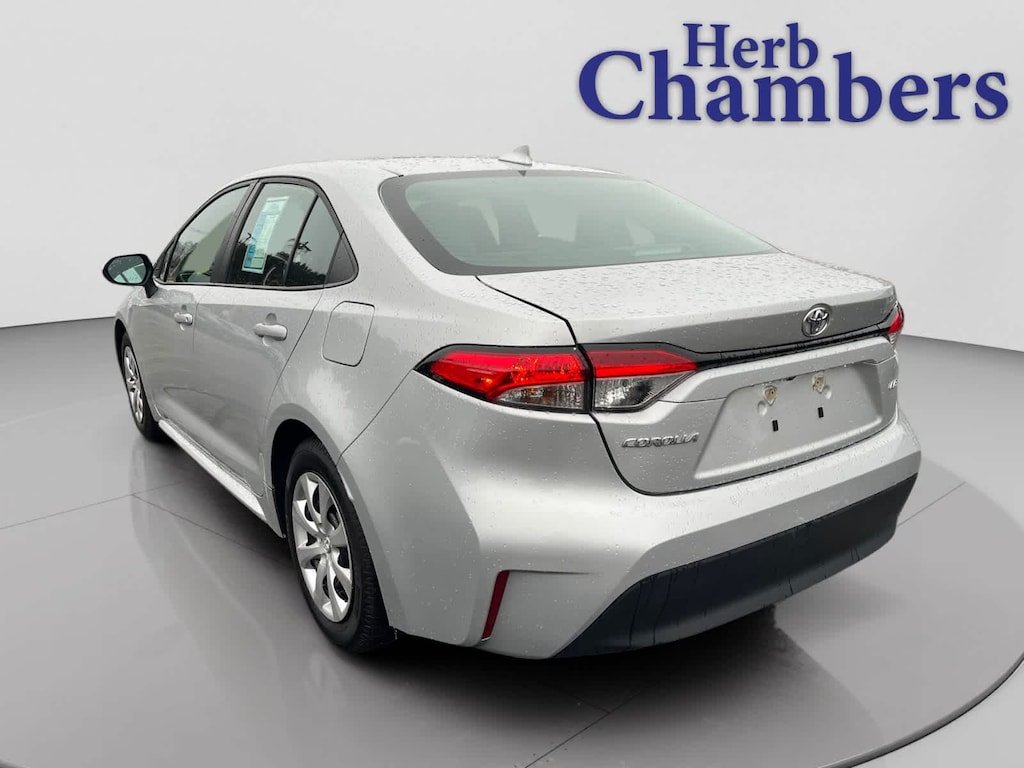 Used 2024 Toyota Corolla LE Sedan