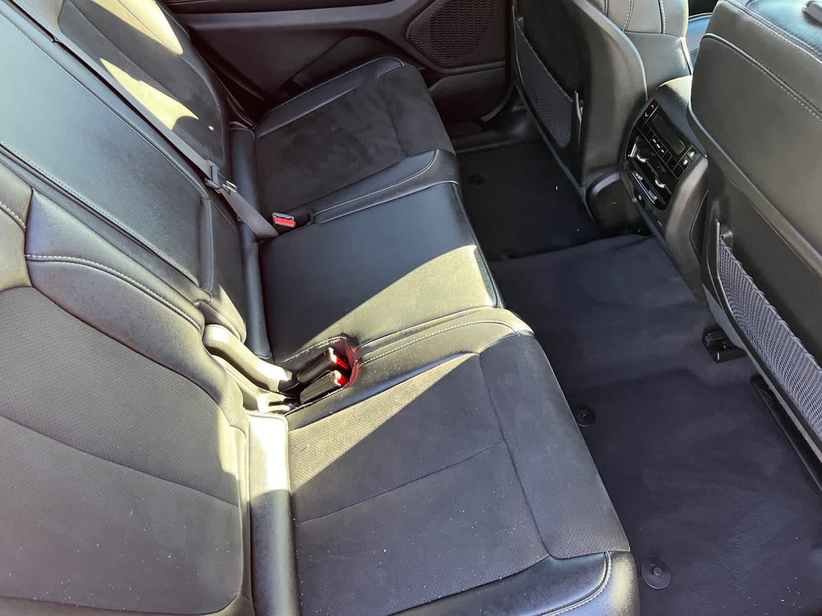 used 2024 Jeep Grand Cherokee L car, priced at $29,403