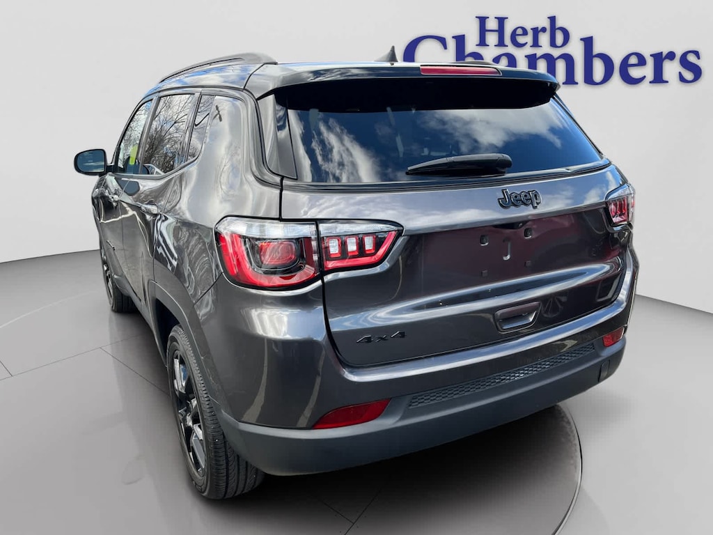 Used 2022 Jeep Compass Altitude SUV