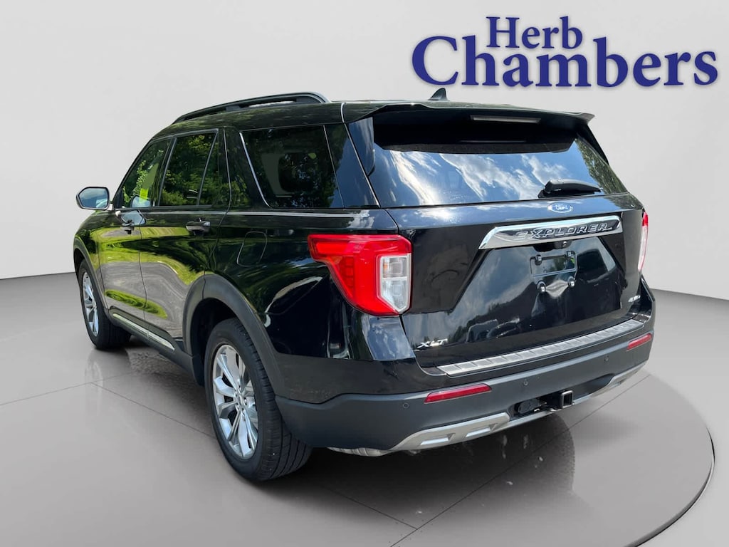 Used 2021 Ford Explorer XLT SUV