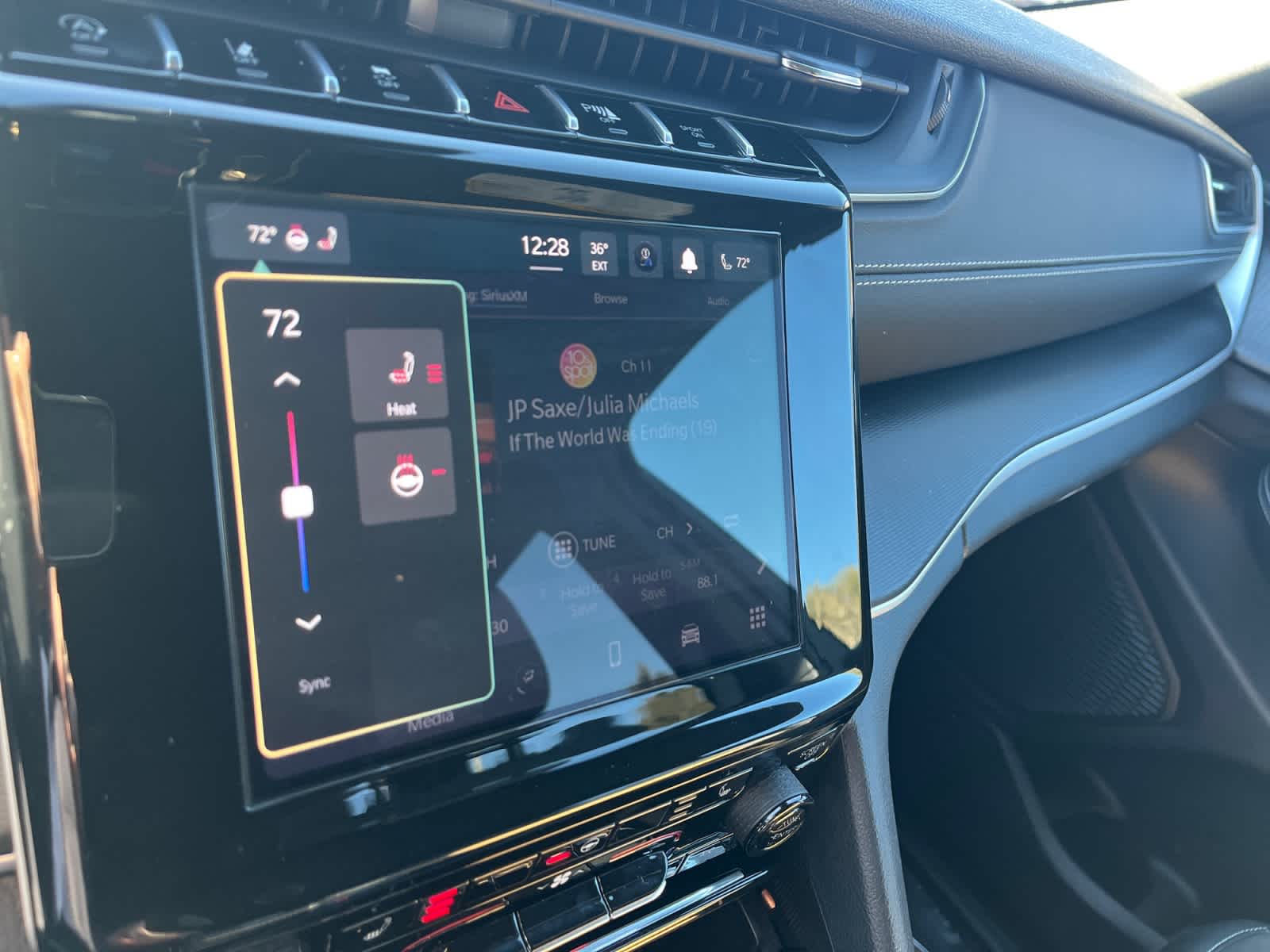 used 2025 Jeep Grand Cherokee car, priced at $37,633