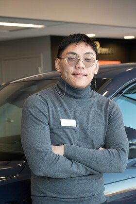 Staff member Tony Doan from ID_6057c8
