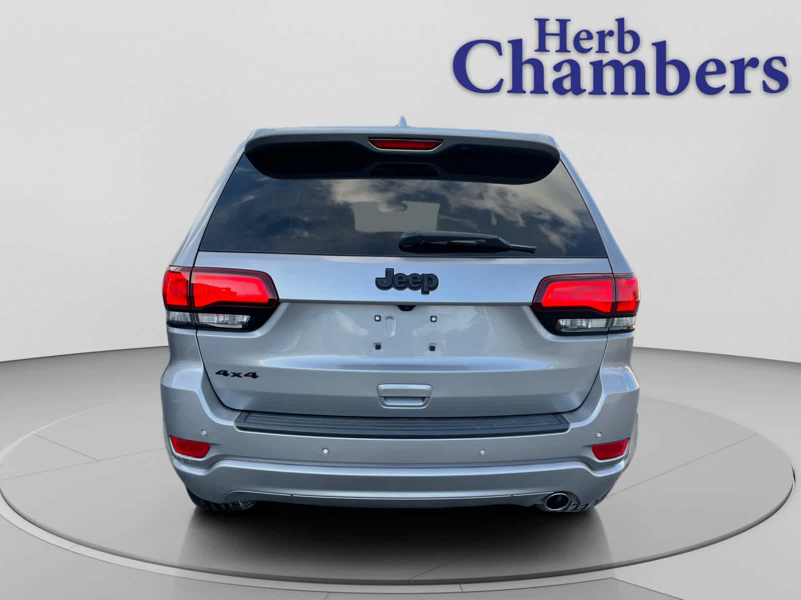 used 2020 Jeep Grand Cherokee car, priced at $23,402