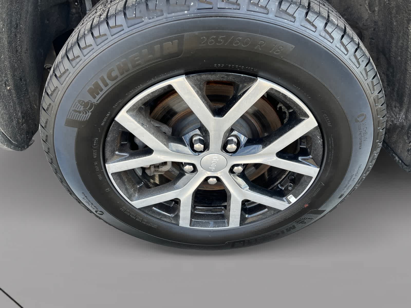 used 2024 Jeep Grand Cherokee L car, priced at $35,039