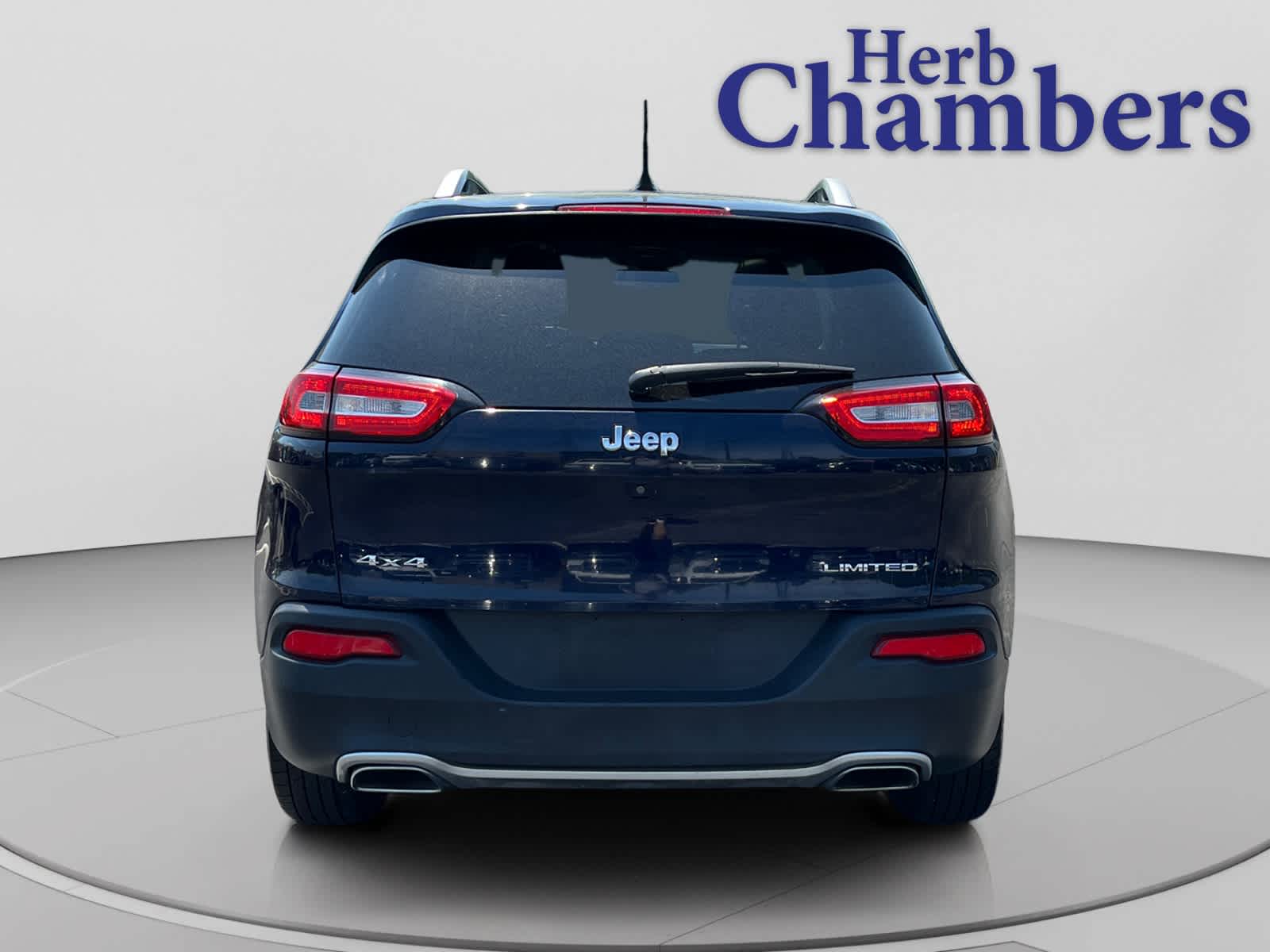 used 2015 Jeep Cherokee car, priced at $10,349